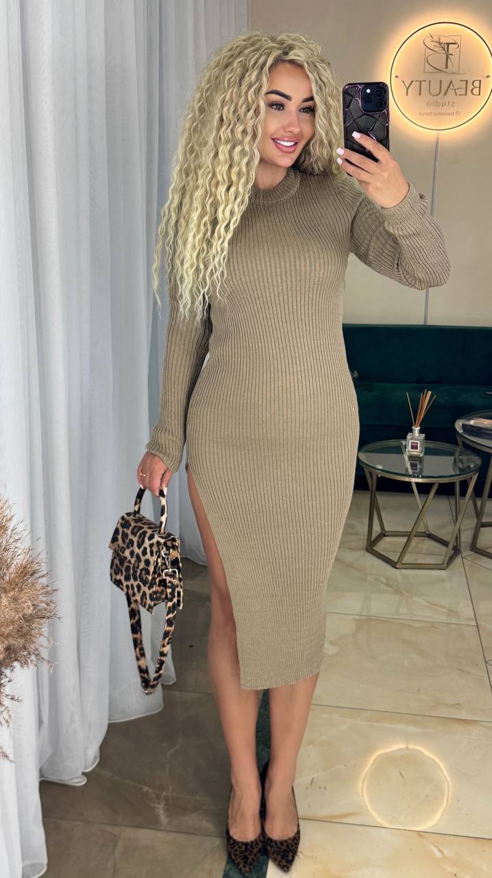 9294545c-6d21-11ef-861f-dee18ff4e8c0_1