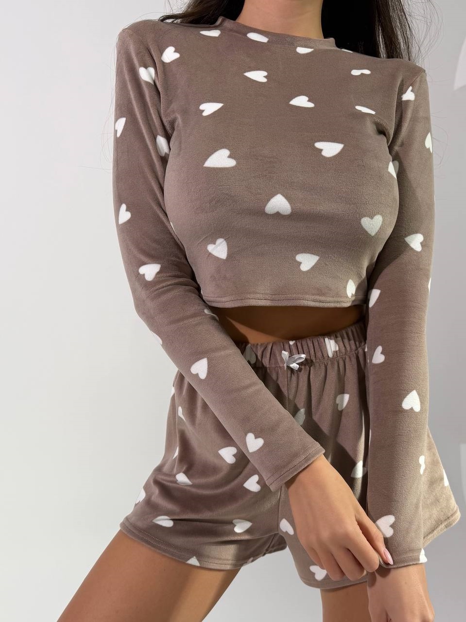 ca6e3917-4893-11f0-8622-dee18ff4e8c0_3