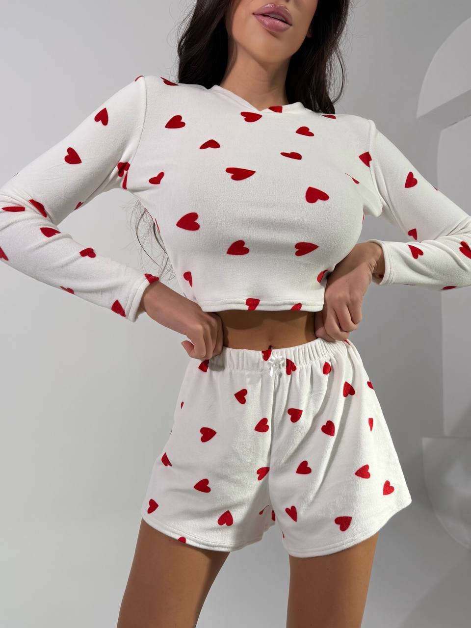 e8c731ad-cd5d-11f0-8624-dee18ff4e8c0_1