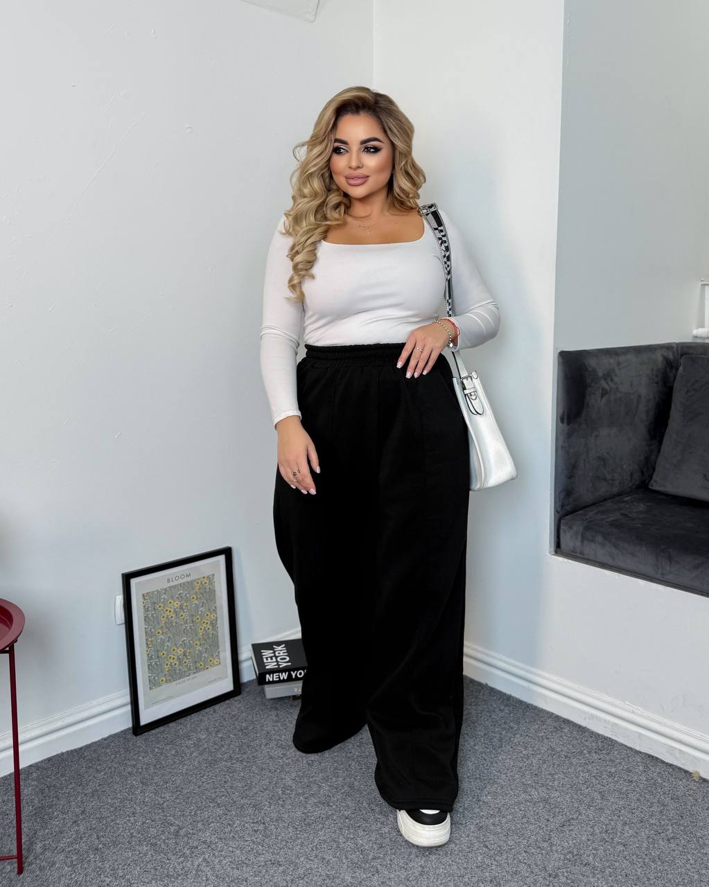 01d27d04-cb8a-11f0-8624-dee18ff4e8c0_1