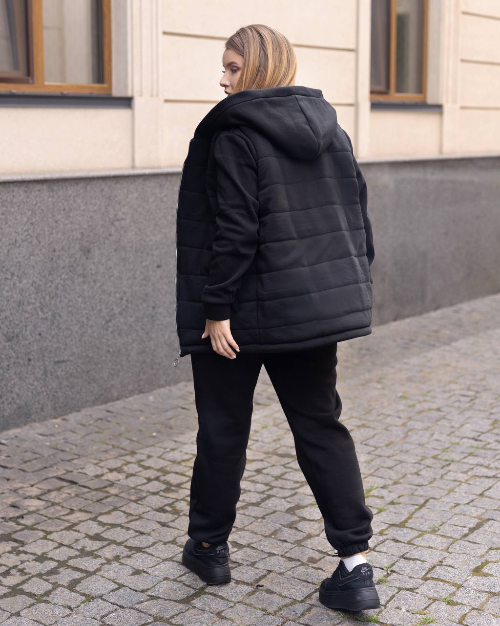 1c069225-6f60-11ef-861f-dee18ff4e8c0_1