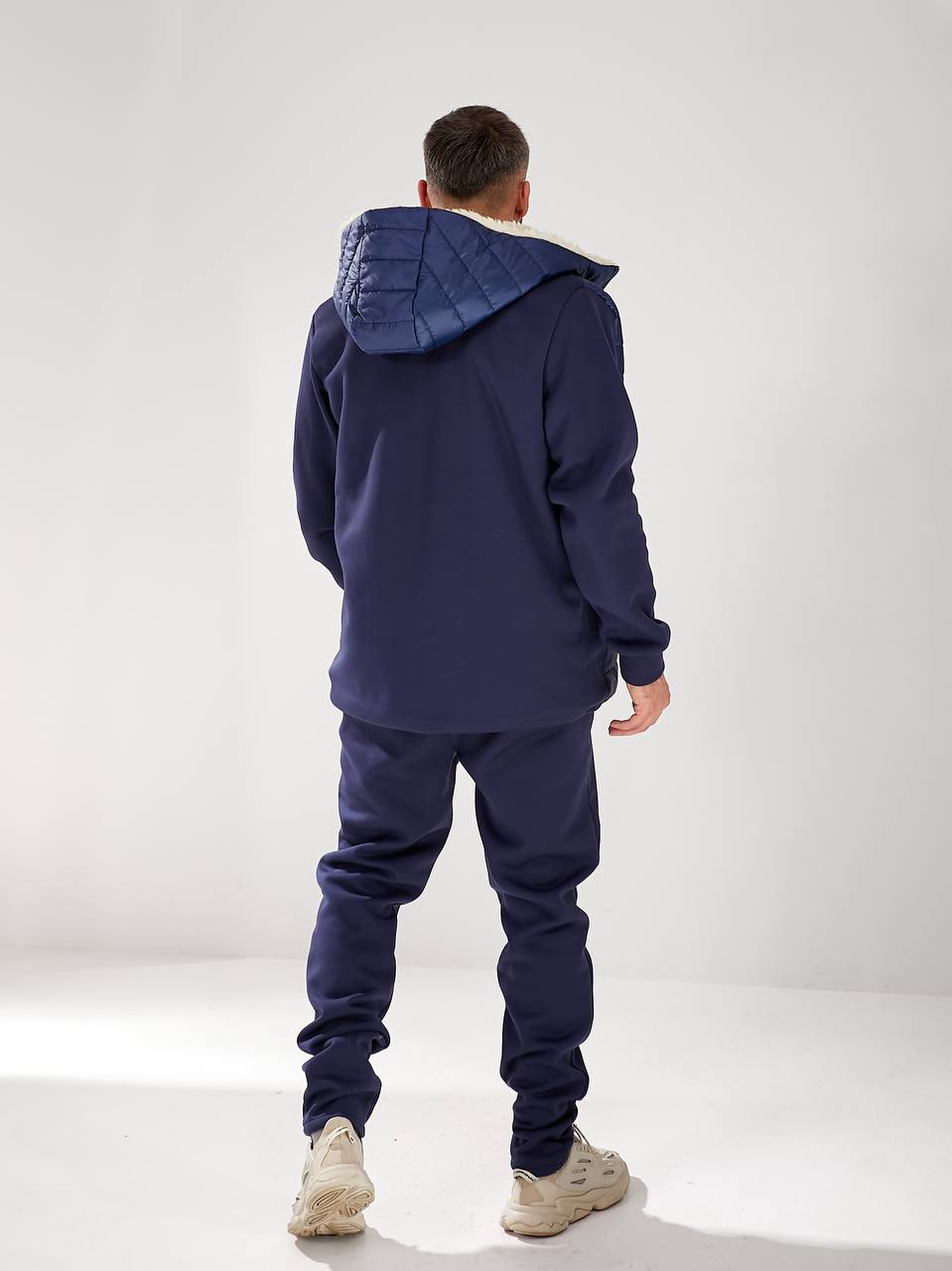 20748899-a7a2-11f0-8624-dee18ff4e8c0_2