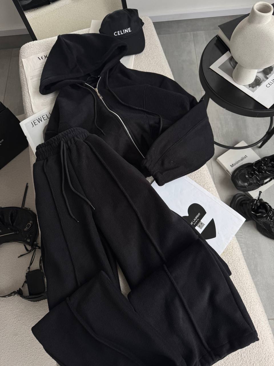 214366c5-add6-11f0-8624-dee18ff4e8c0_1