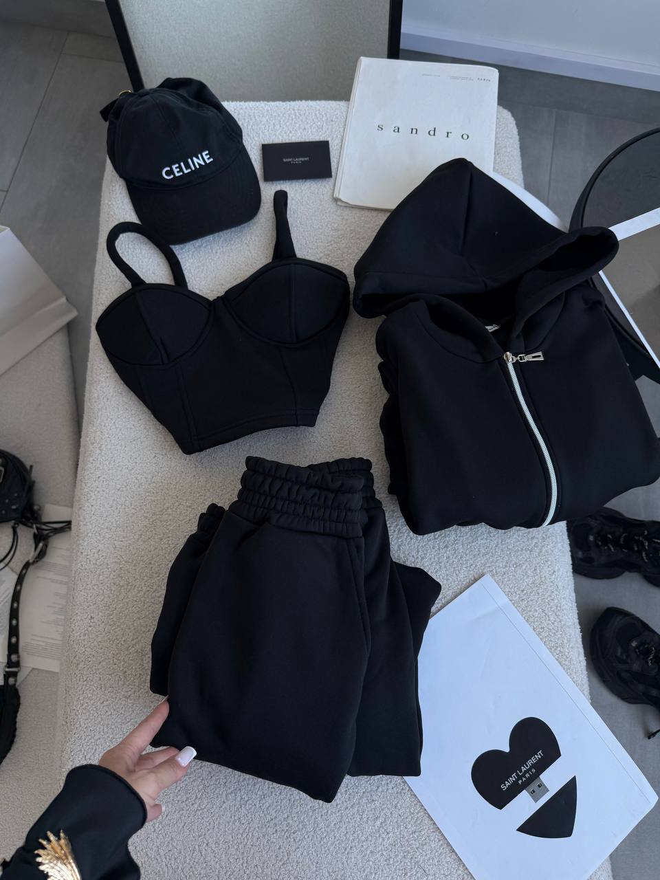 25ec1271-cdd4-11f0-8624-dee18ff4e8c0_2