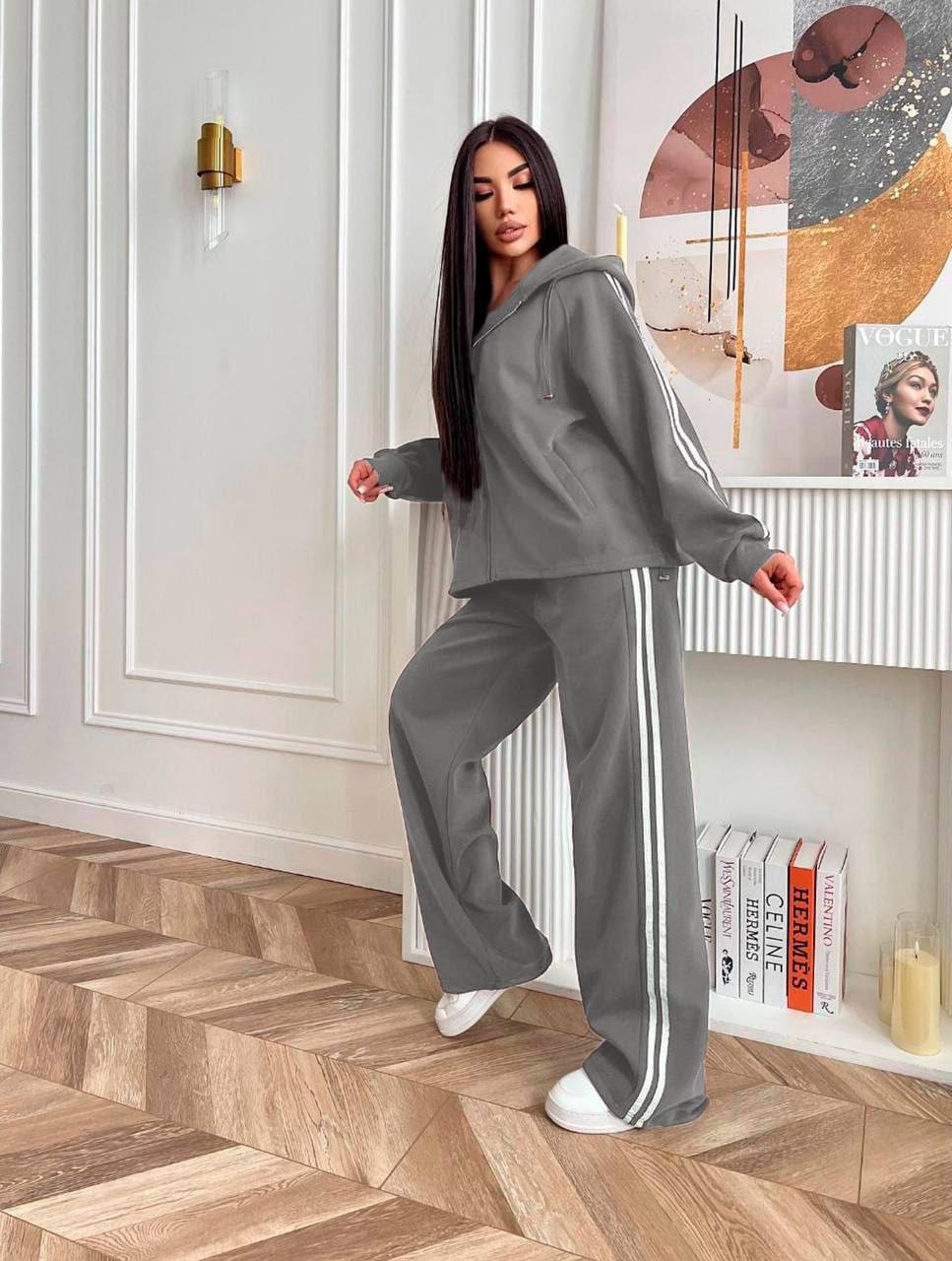 2795849b-45c0-11f0-8622-dee18ff4e8c0_1