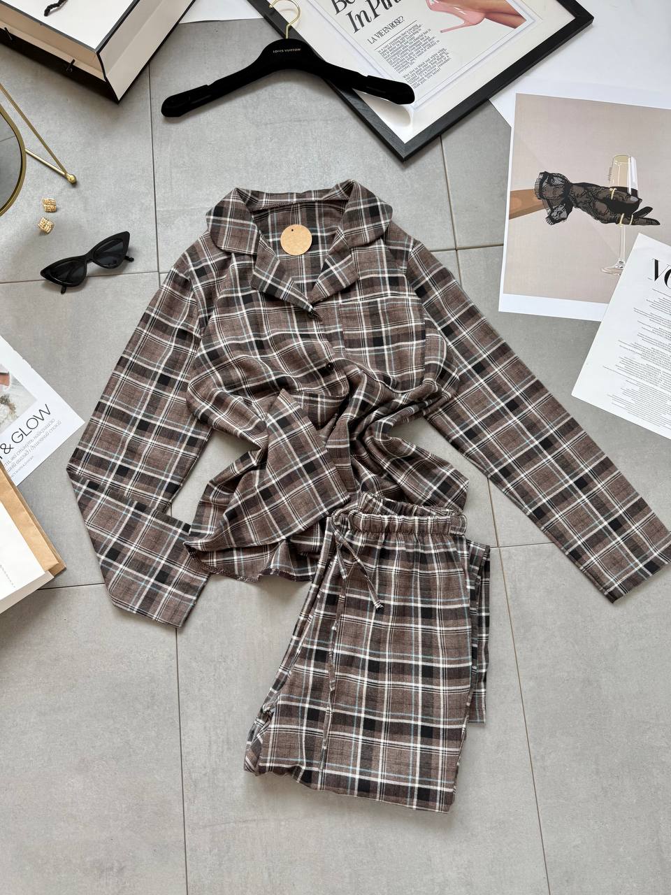 2f1ae2d9-c557-11f0-8624-dee18ff4e8c0_1