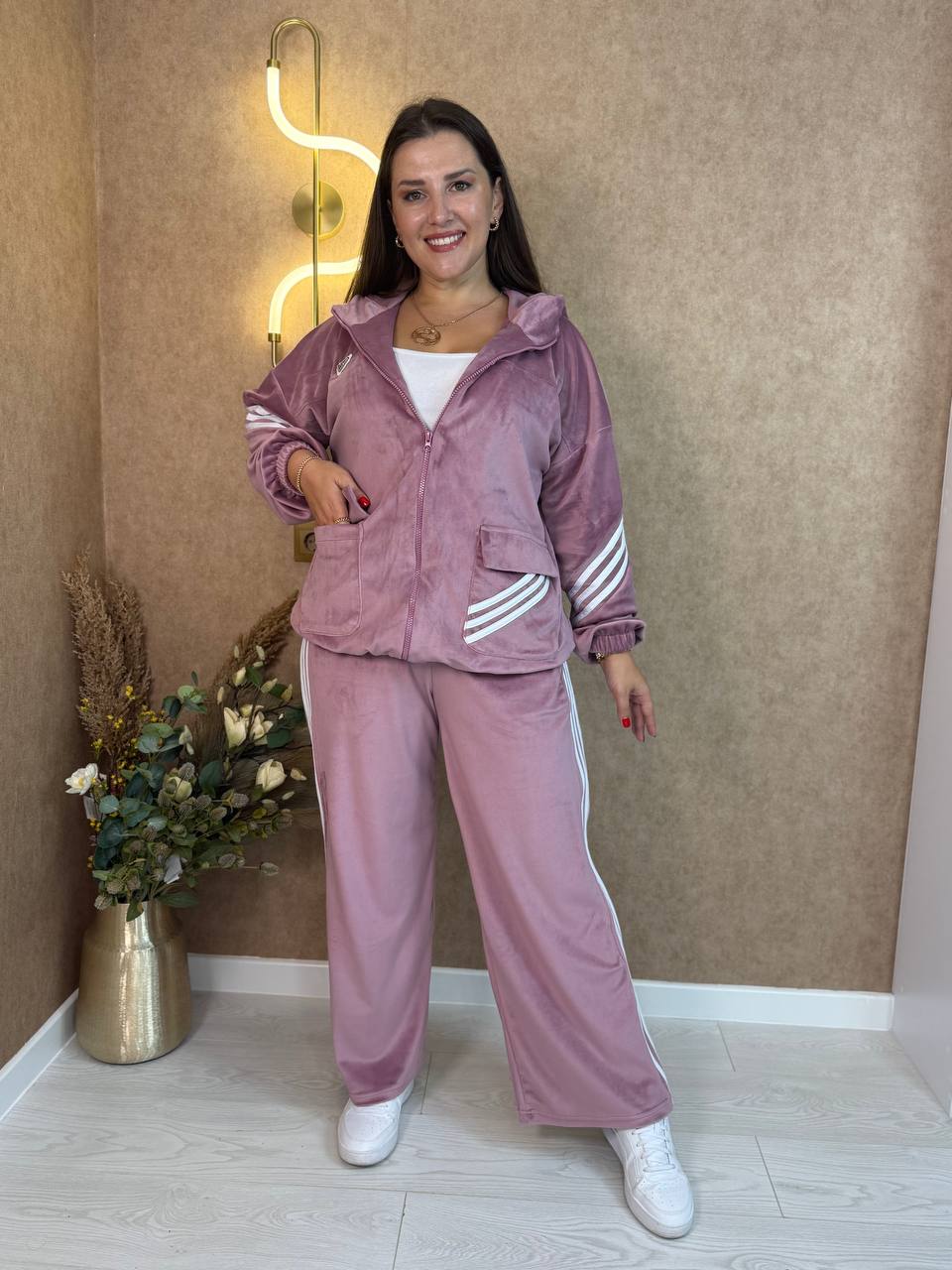 3021ee54-bb3a-11f0-8624-dee18ff4e8c0_1