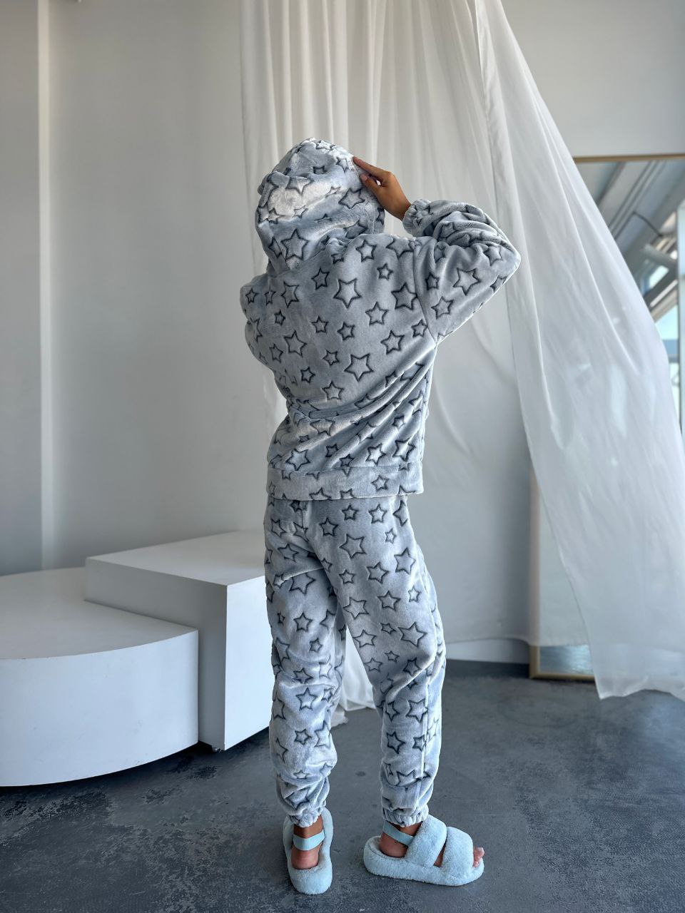 3571f540-45a4-11f0-8622-dee18ff4e8c0_1