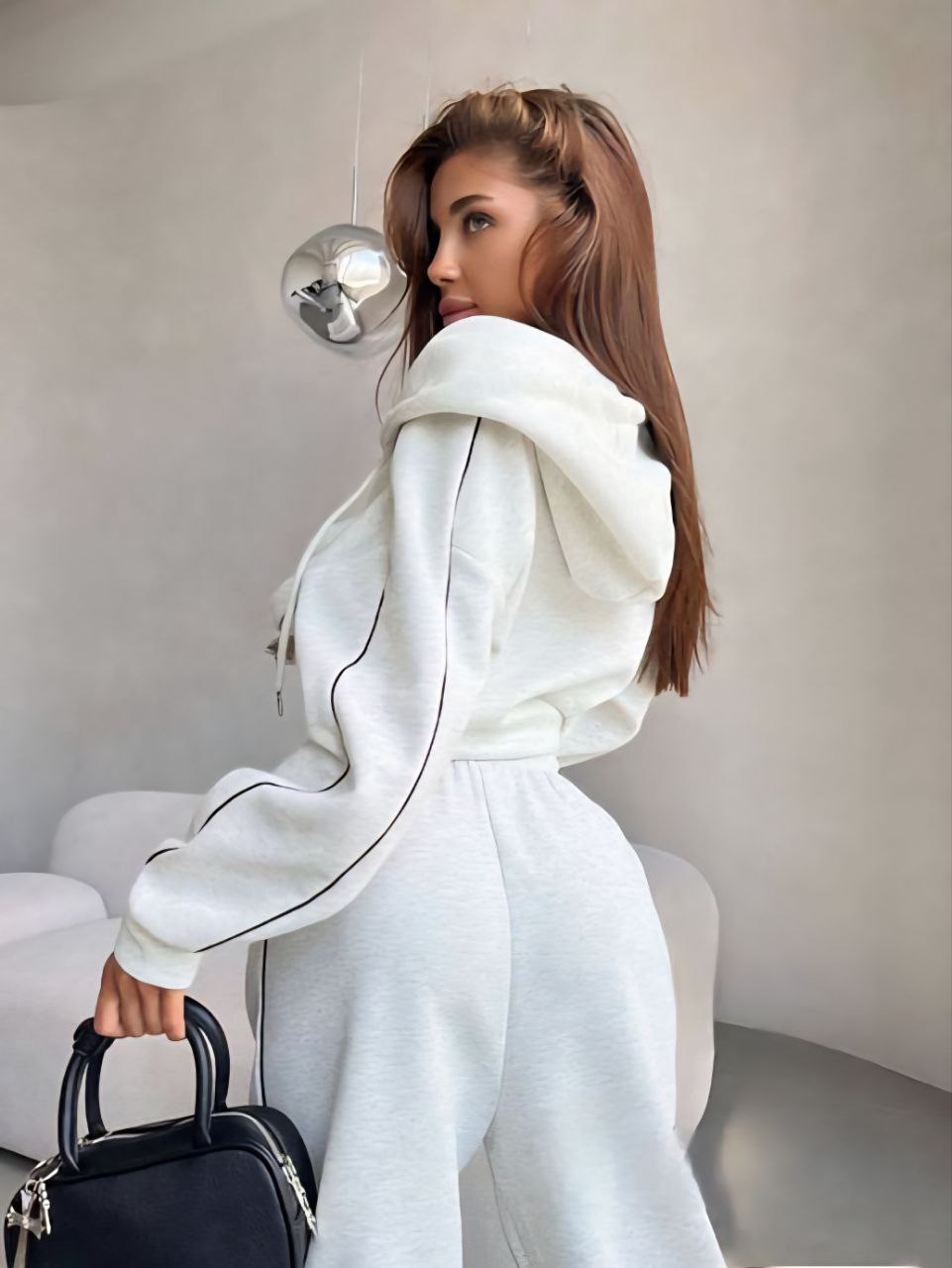 3c99cc72-c65b-11f0-8624-dee18ff4e8c0_2