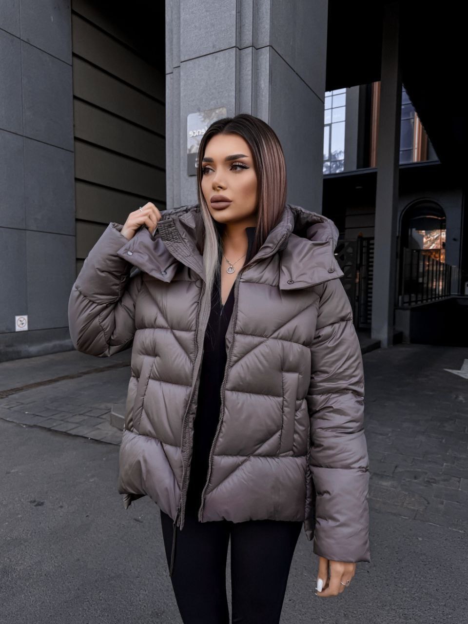 45571fae-46bc-11f0-8622-dee18ff4e8c0_1