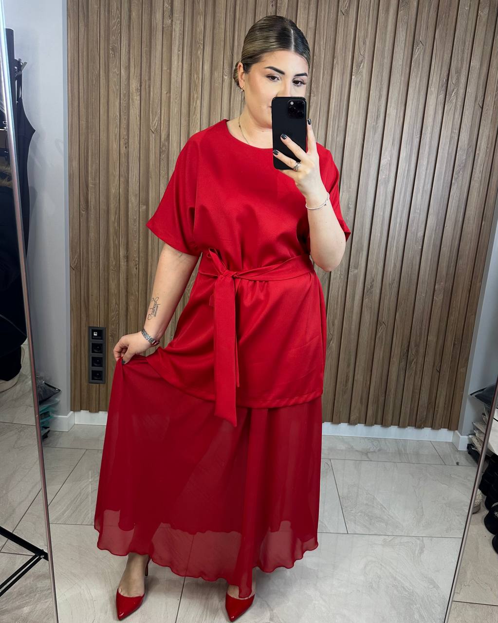 46fe4175-dc62-11f0-8624-dee18ff4e8c0_1