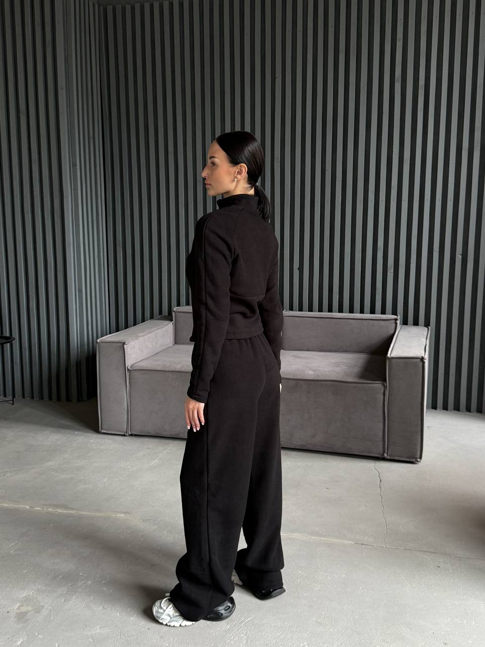 47a8d1a9-a922-11f0-8624-dee18ff4e8c0_1