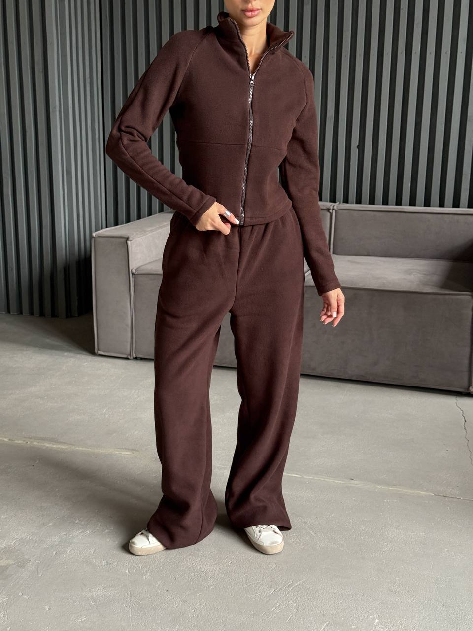 47a8d1b2-a922-11f0-8624-dee18ff4e8c0_1