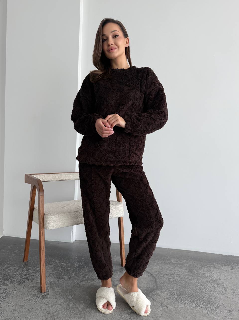 4b37aa4b-bfec-11f0-8624-dee18ff4e8c0_1