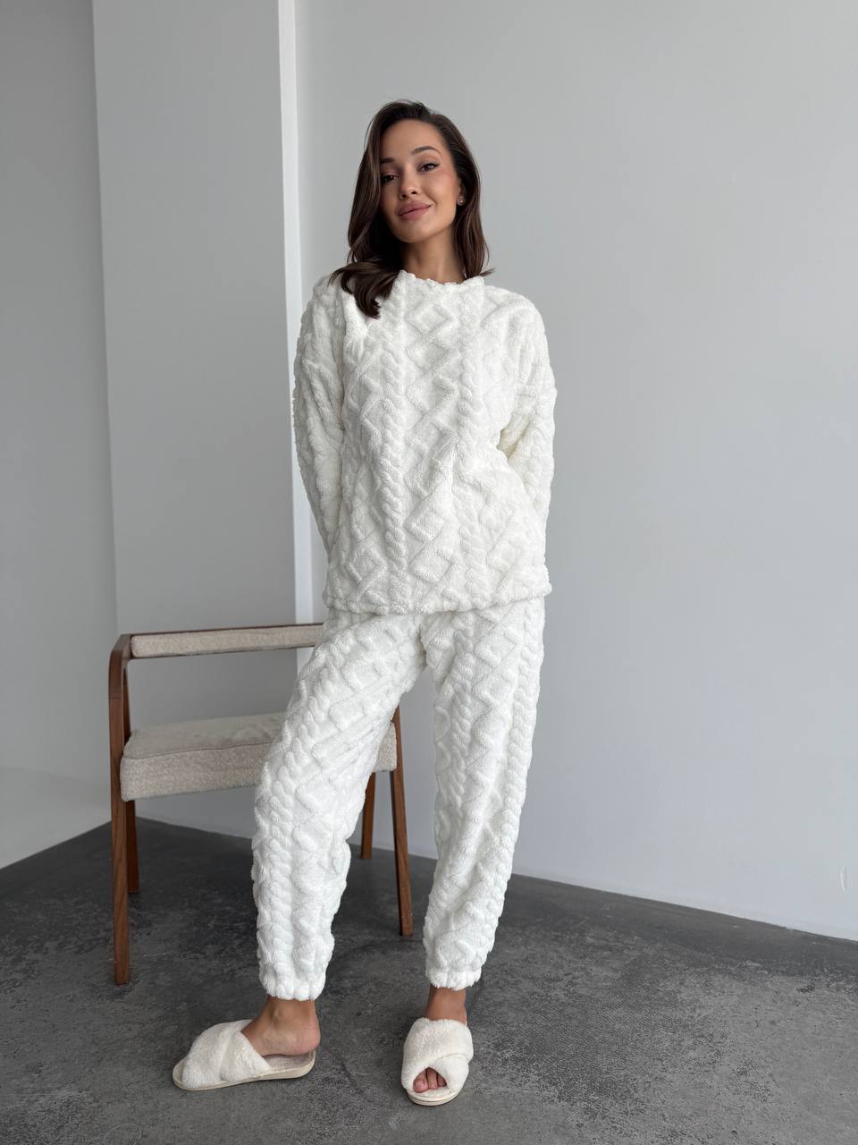 4b37aa5f-bfec-11f0-8624-dee18ff4e8c0_1