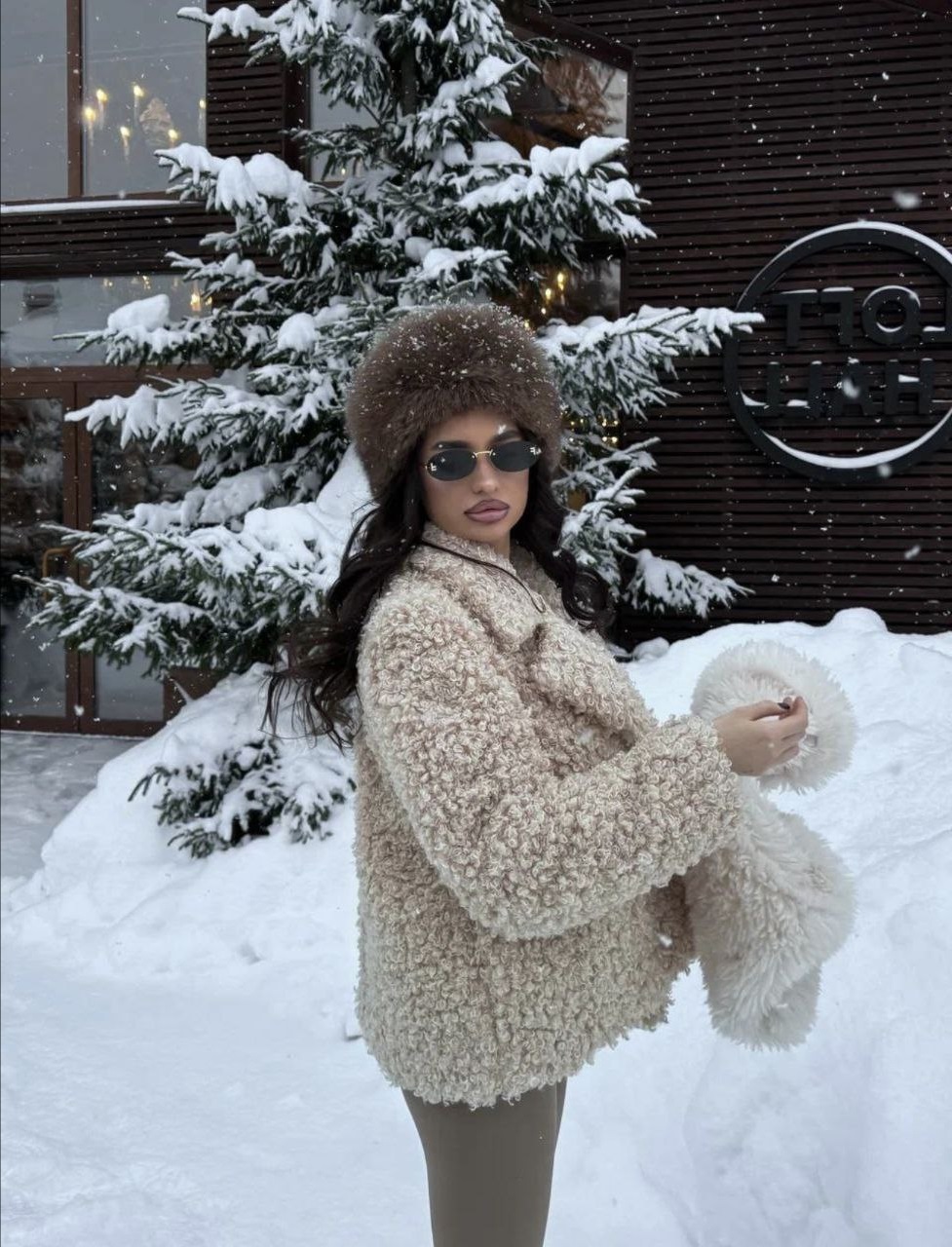 590bd934-a505-11ee-ad43-166b0be12ee5_1