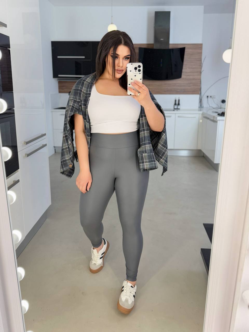 5e4060f6-e0cf-11ef-8621-dee18ff4e8c0_1