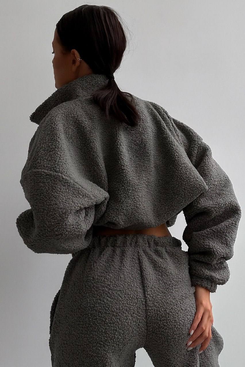 615c6db0-48ff-11f0-8622-dee18ff4e8c0_2