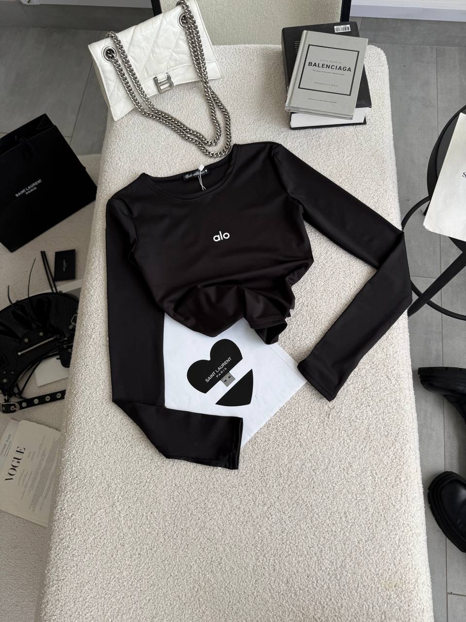 63249586-ab6d-11f0-8624-dee18ff4e8c0_1