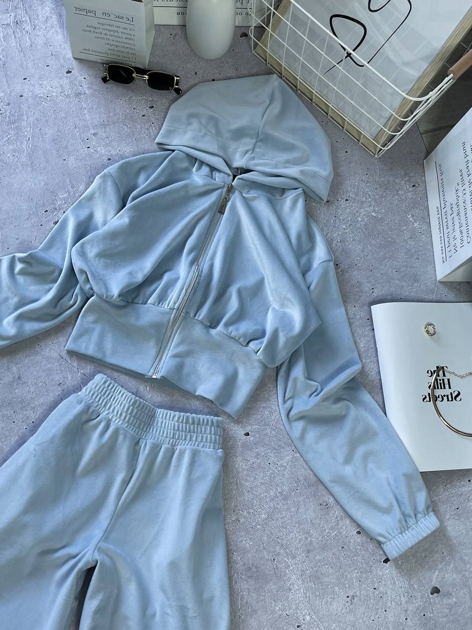 657d7554-b435-11f0-8624-dee18ff4e8c0_2