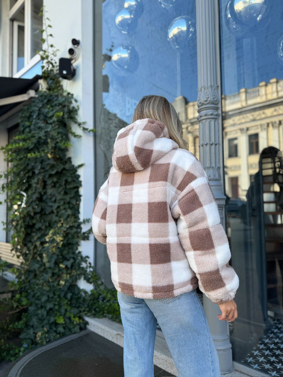 66b35f8b-ac3d-11f0-8624-dee18ff4e8c0_1