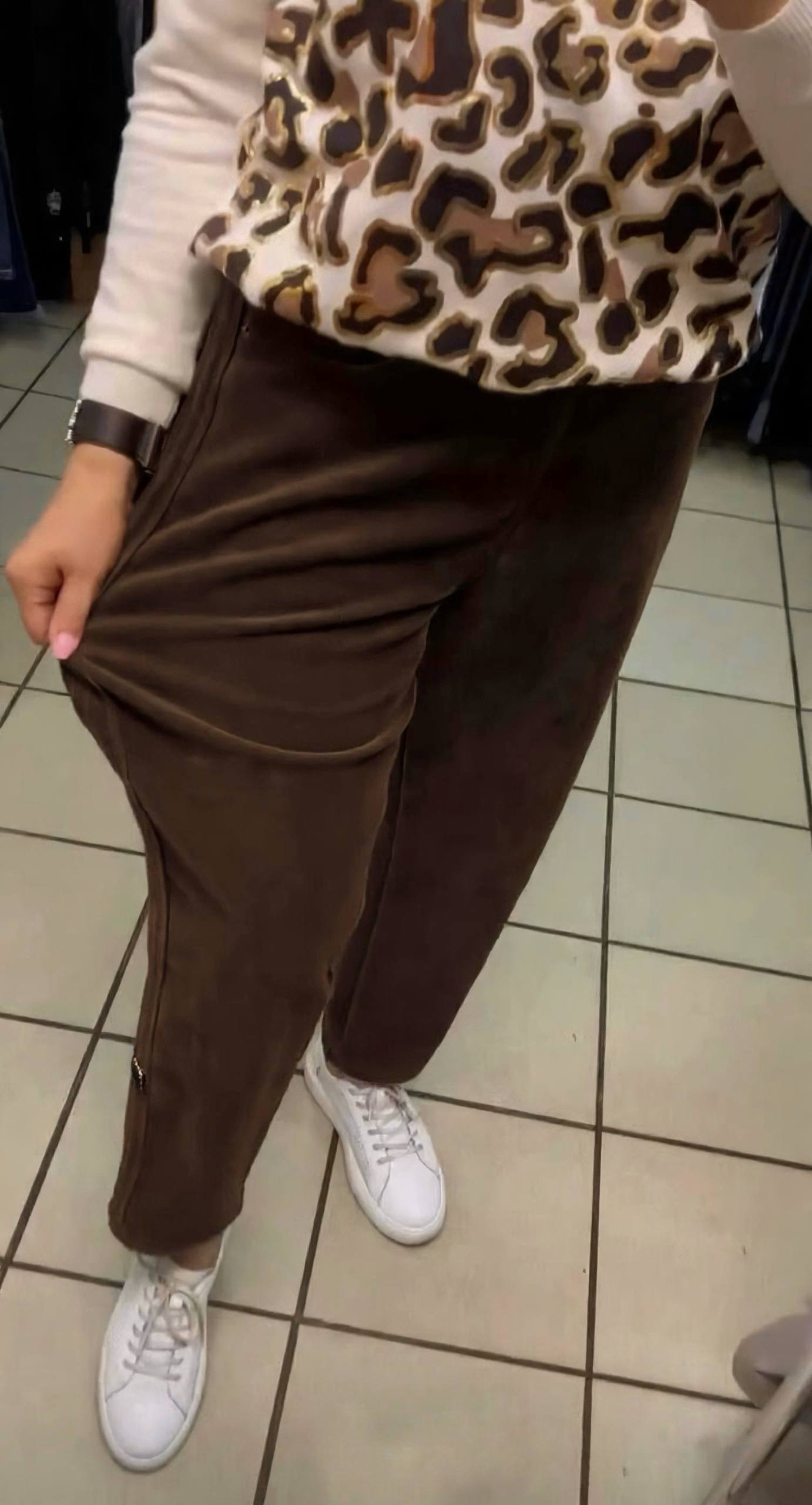 691a80b7-bd9a-11f0-8624-dee18ff4e8c0_1