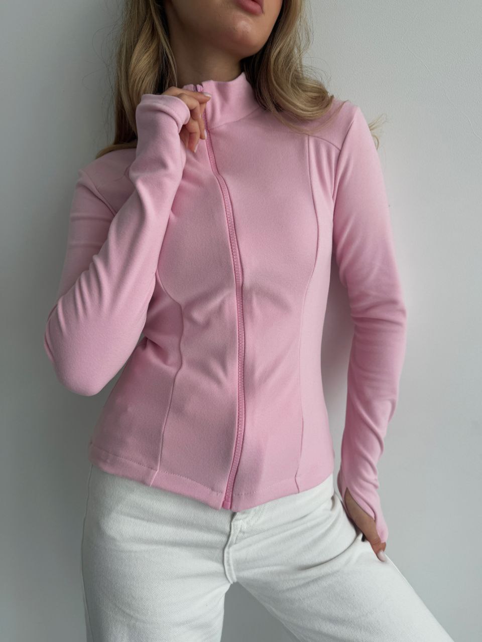 7b505c63-bcea-11f0-8624-dee18ff4e8c0_1