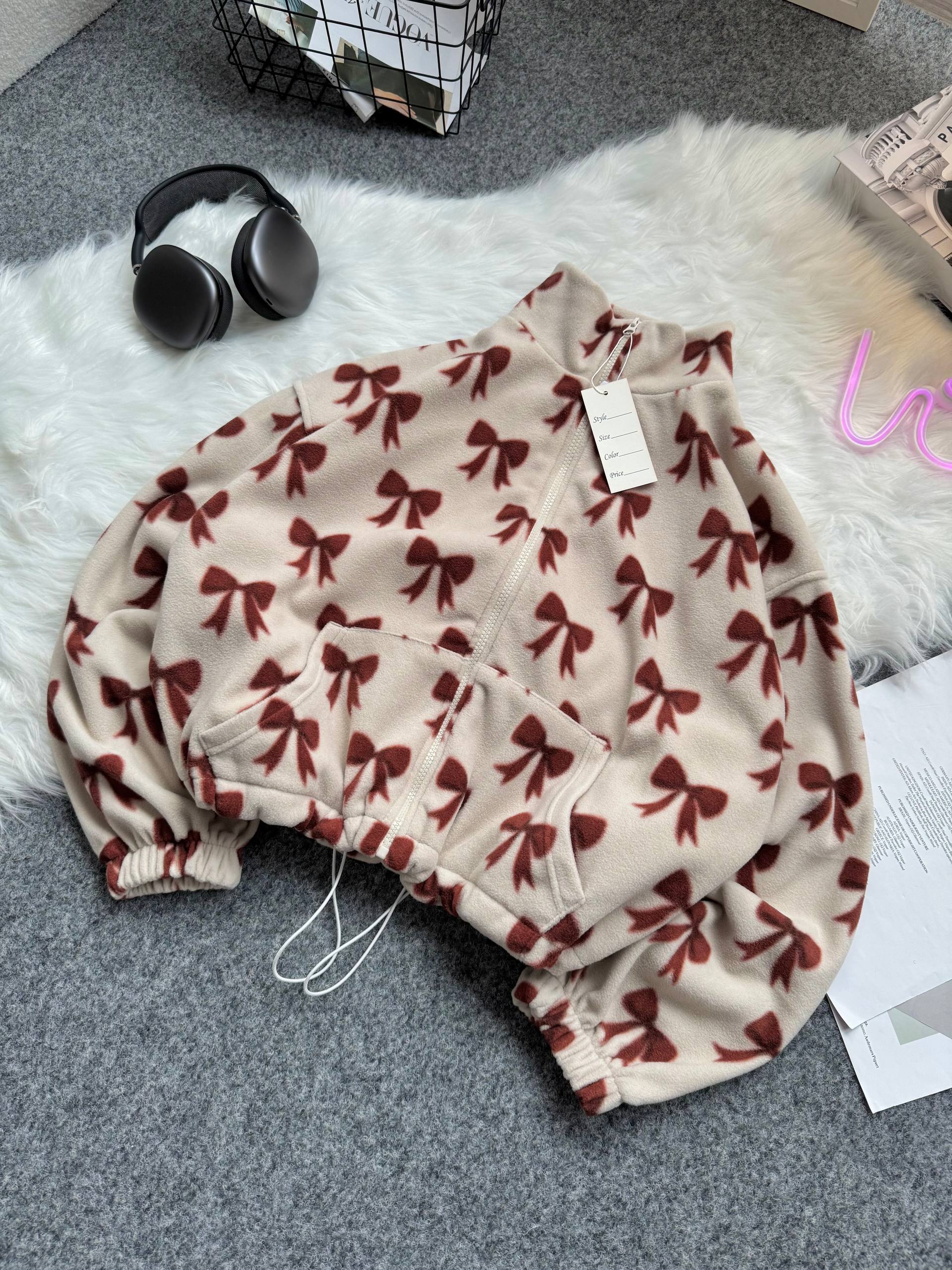 caf756ea-dc5c-11f0-8624-dee18ff4e8c0_1