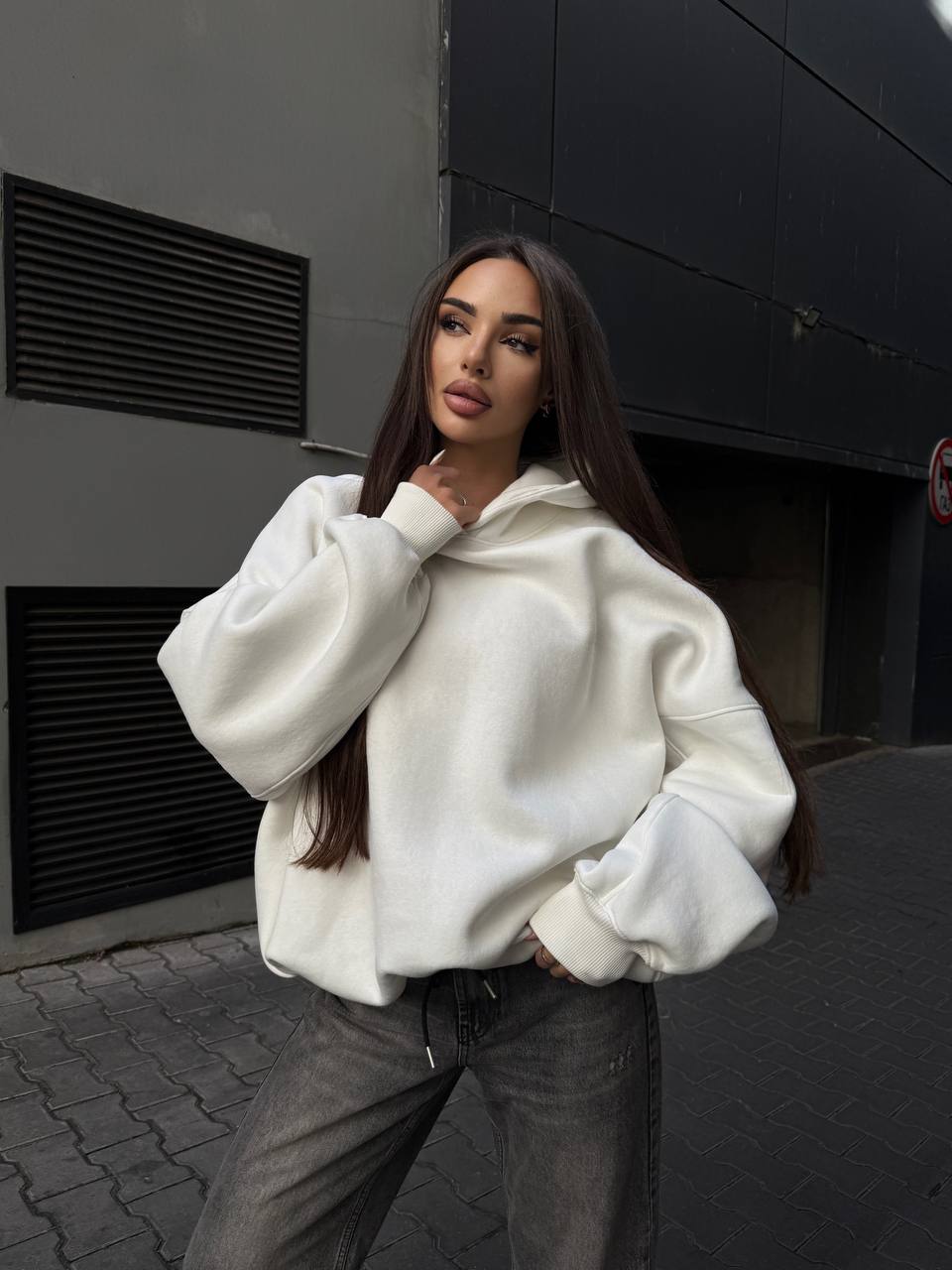 e975e80b-bb45-11f0-8624-dee18ff4e8c0_1