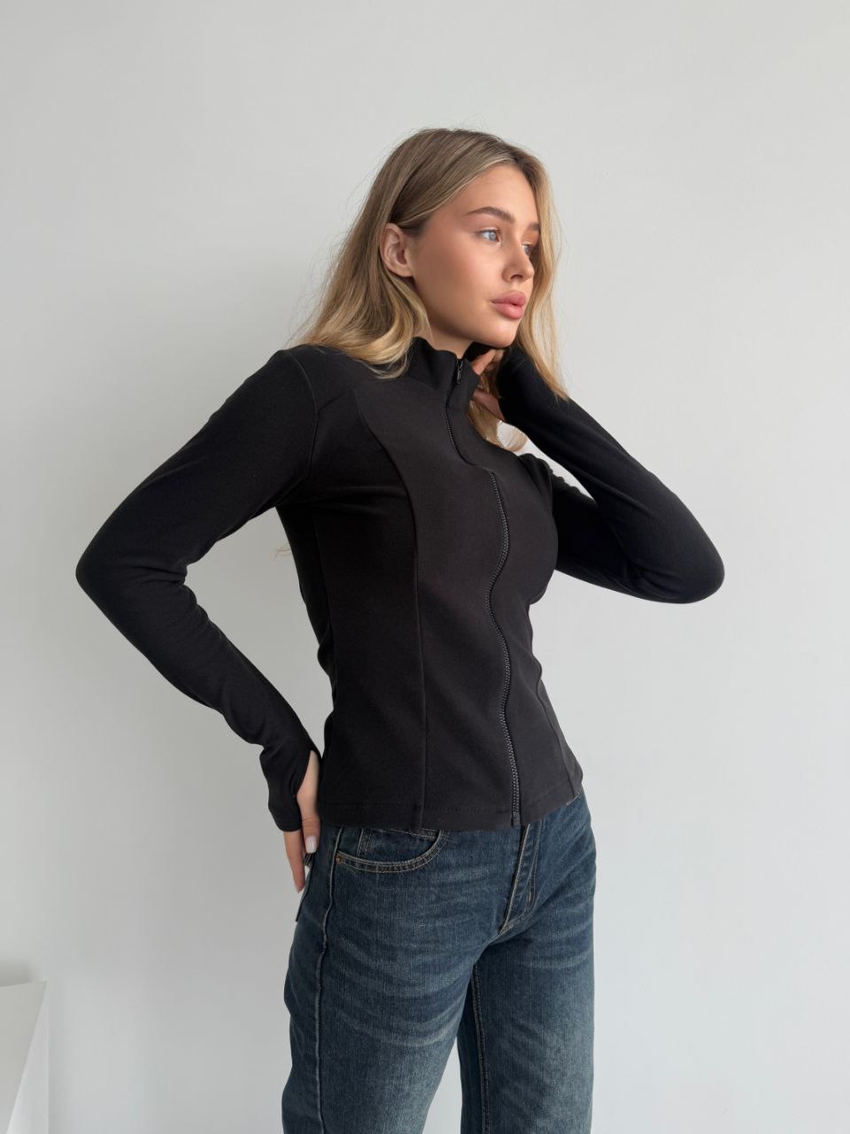 f07105c0-4737-11f0-8622-dee18ff4e8c0_1