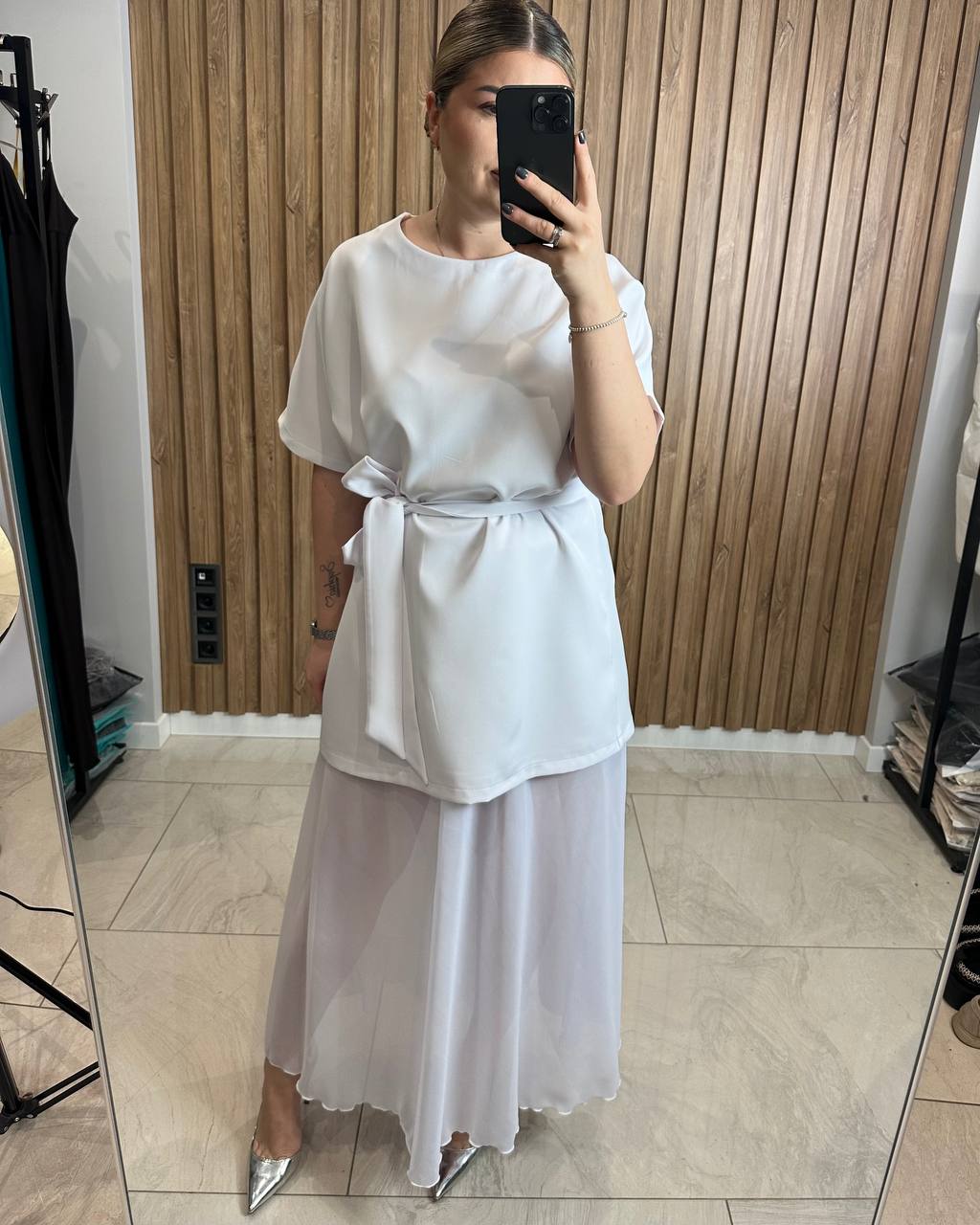 f4c3cbf9-4a80-11f0-8622-dee18ff4e8c0_2