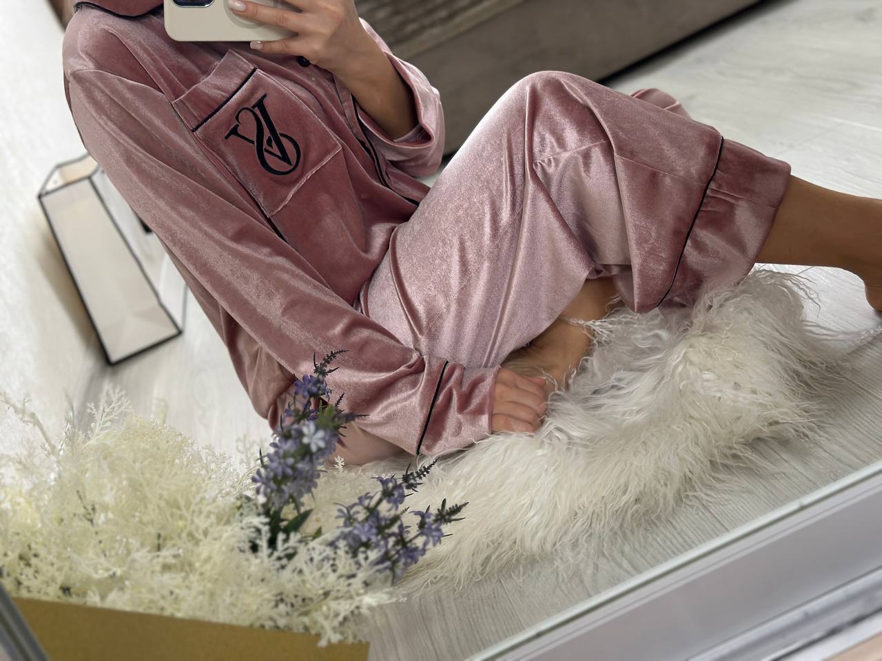 fb54ef21-4730-11f0-8622-dee18ff4e8c0_1