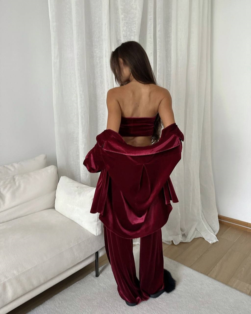 fb8c6c67-ebe6-11ef-8621-dee18ff4e8c0_1