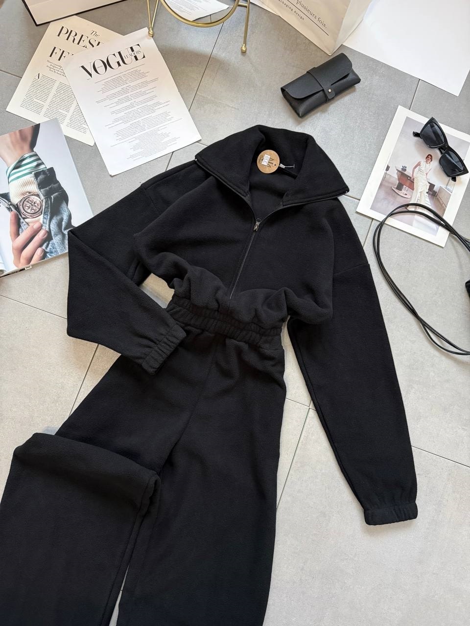 fe503236-4672-11f0-8622-dee18ff4e8c0_1