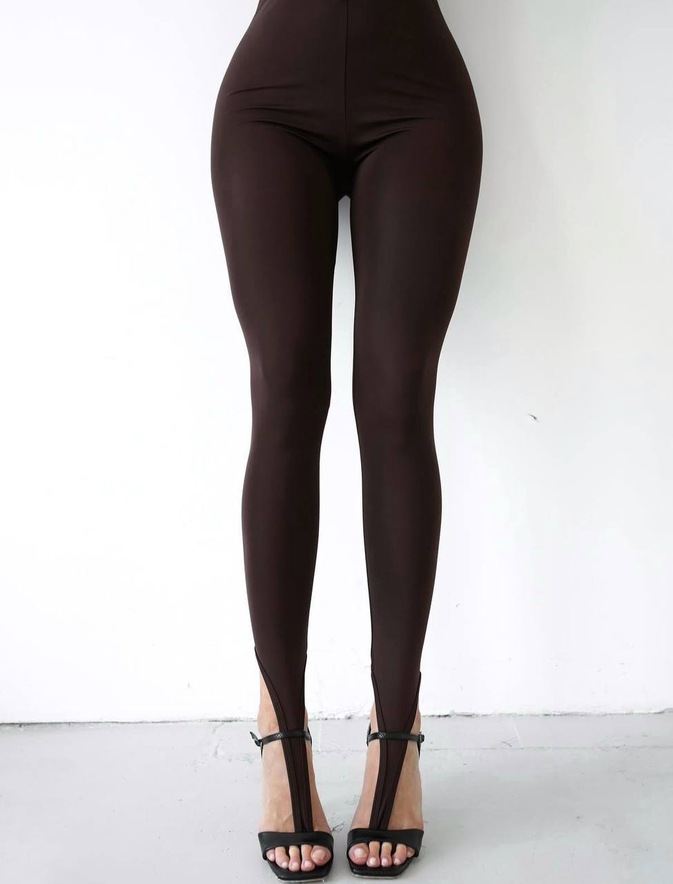 12f85bce-f817-11f0-8624-dee18ff4e8c0_2