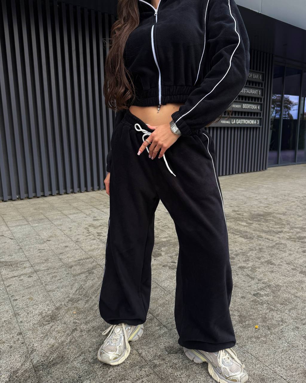 3198371e-f181-11f0-8624-dee18ff4e8c0_3