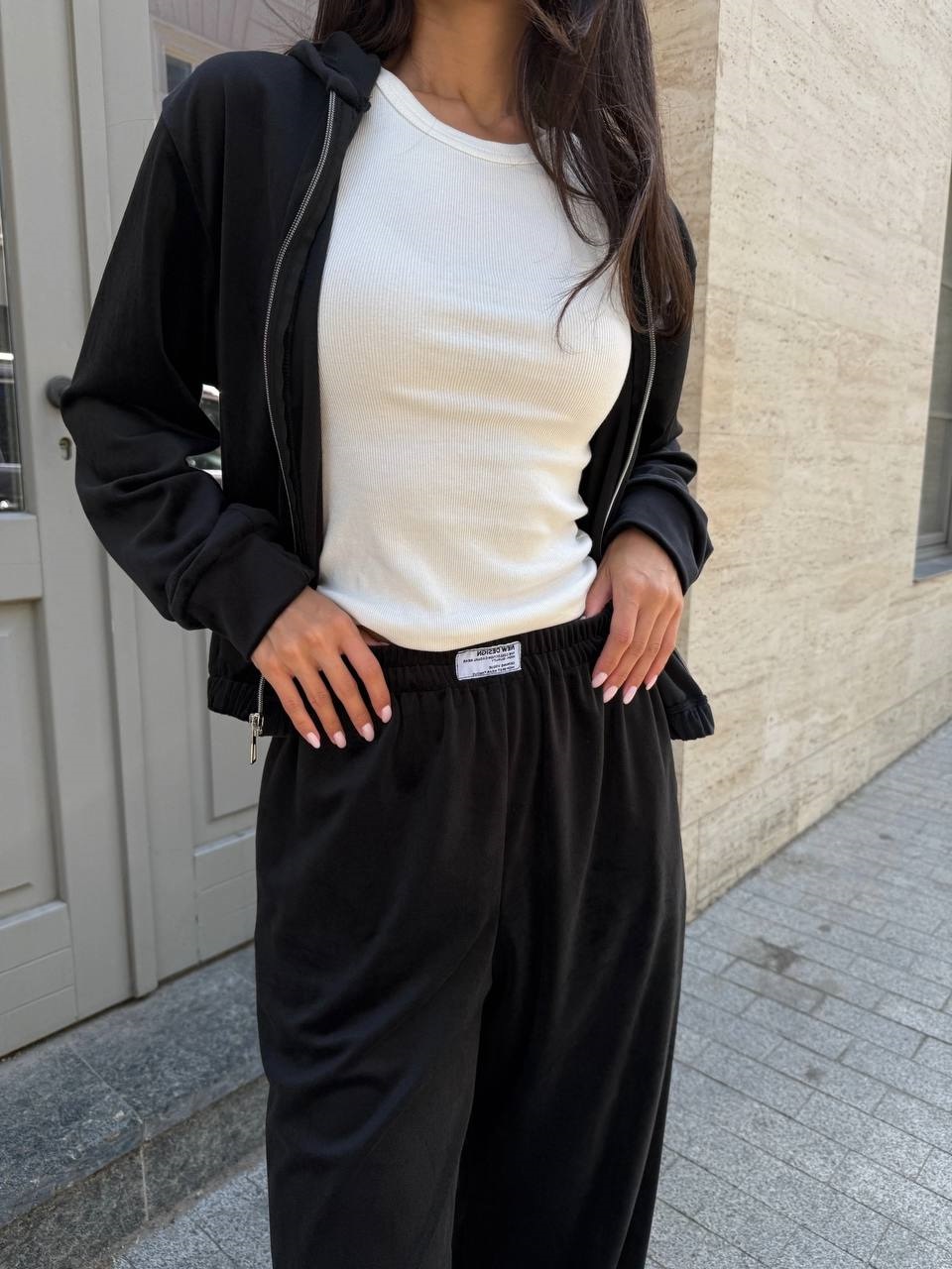 0ba6f361-7cac-11f0-8624-dee18ff4e8c0_1