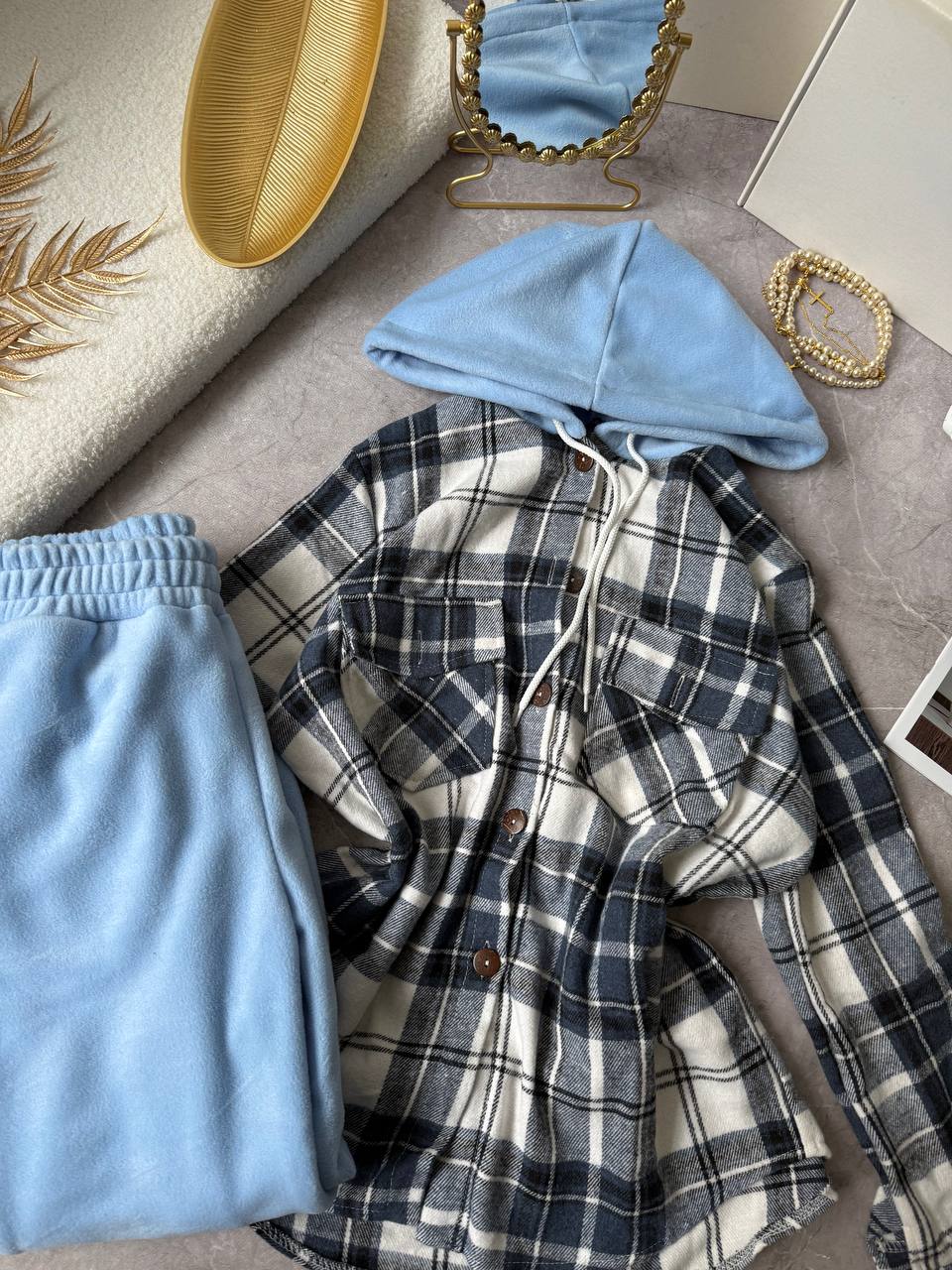 3011d7a0-a615-11f0-8624-dee18ff4e8c0_2