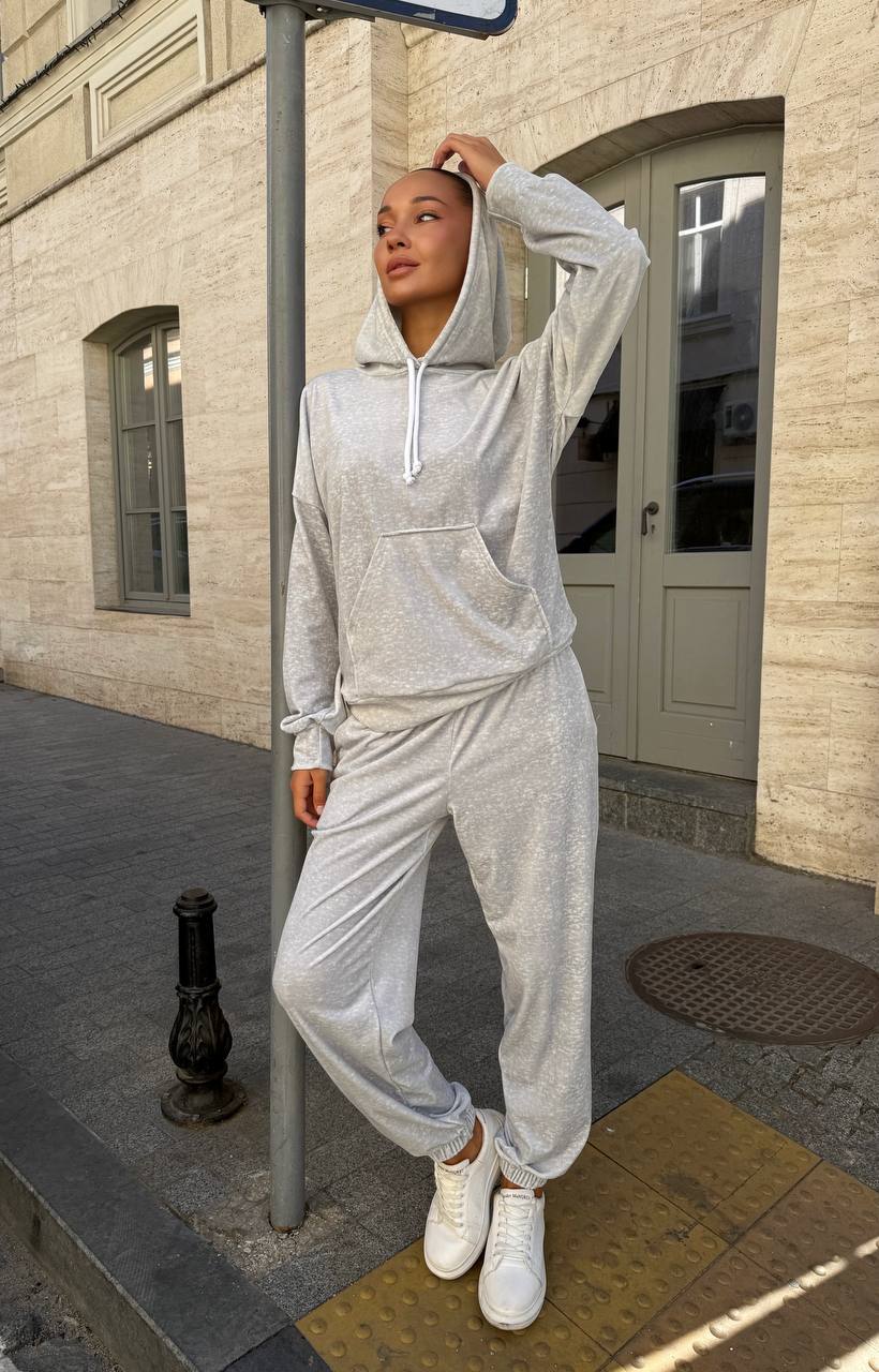 30a90018-8fd4-11f0-8624-dee18ff4e8c0_2