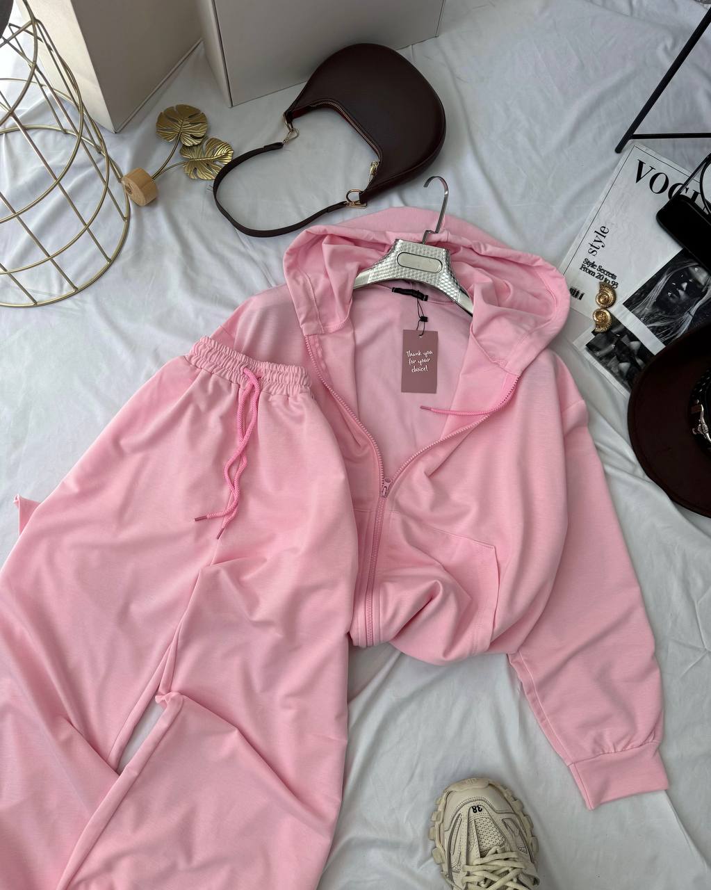 36df3aae-8ced-11f0-8624-dee18ff4e8c0_1