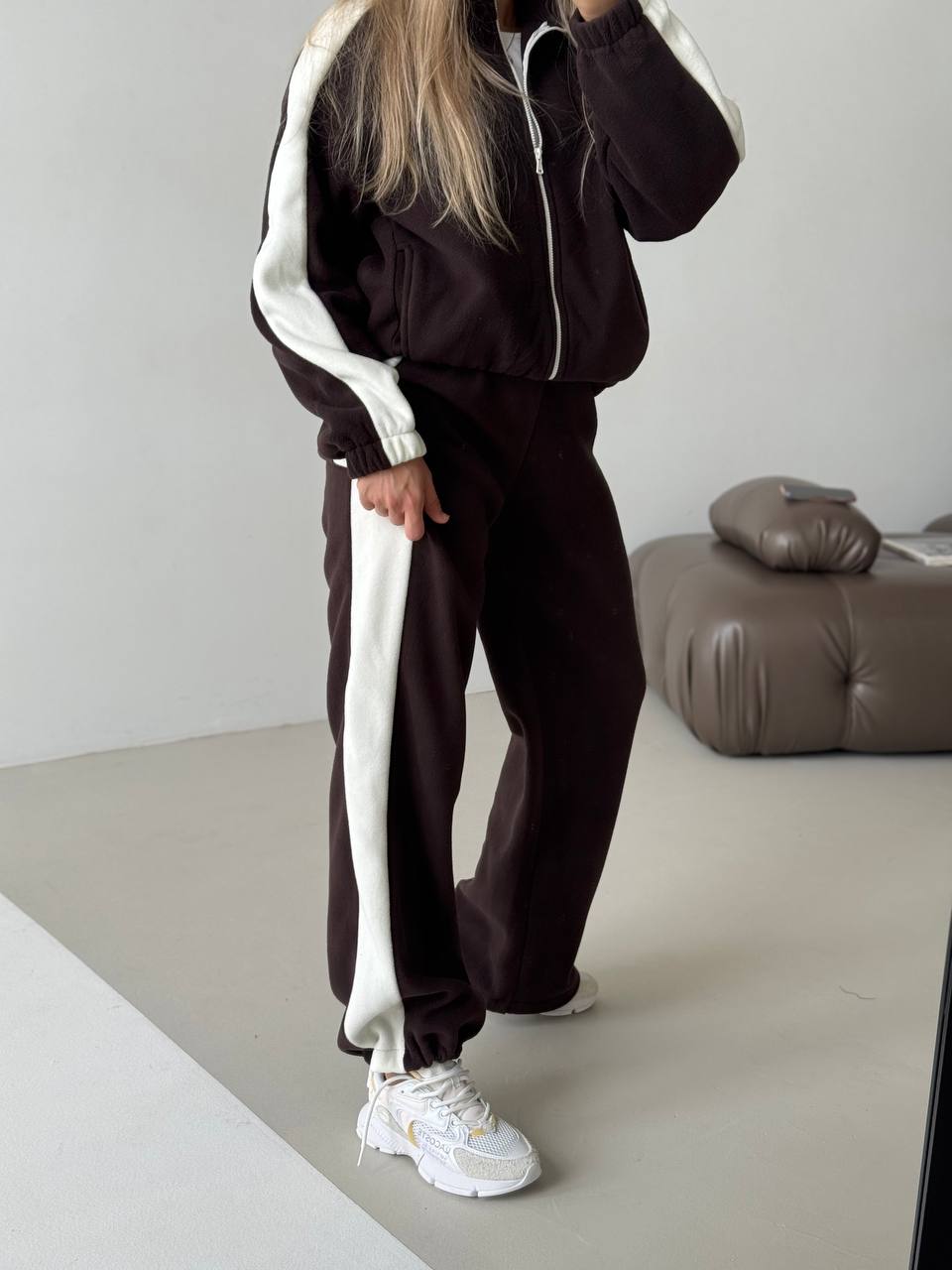 3d1d31a9-aac5-11f0-8624-dee18ff4e8c0_2