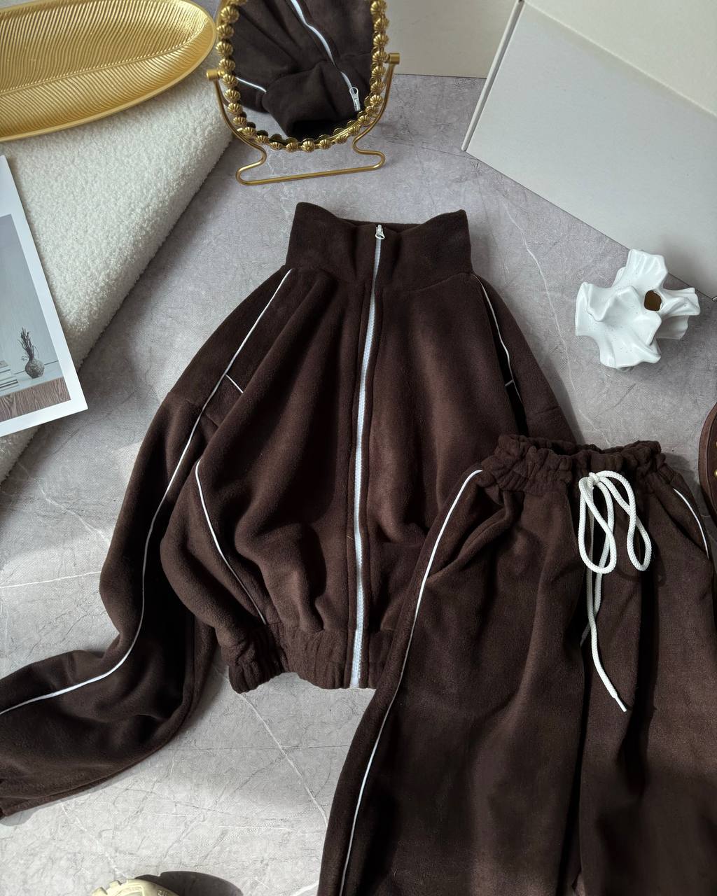 3dfbec50-4ab3-11f0-8622-dee18ff4e8c0_3