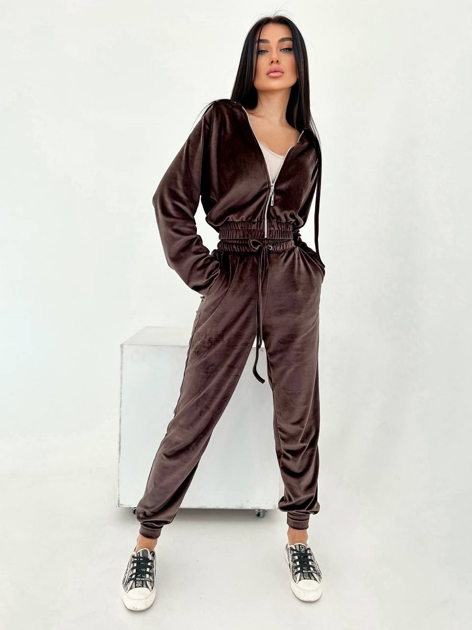 4212d78c-e342-11ef-8621-dee18ff4e8c0_1