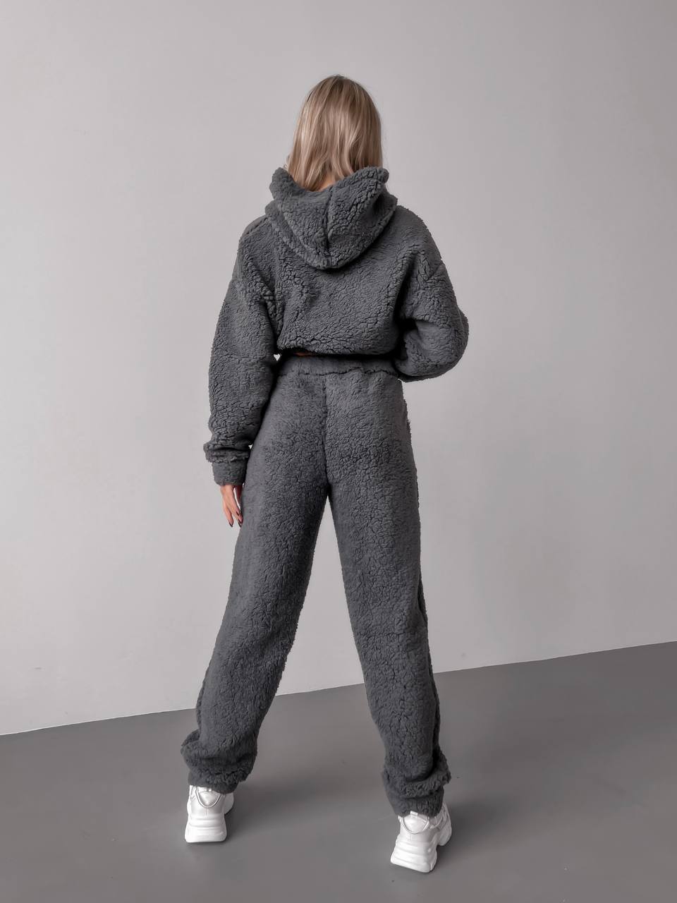 463aef8d-47b4-11f0-8622-dee18ff4e8c0_2