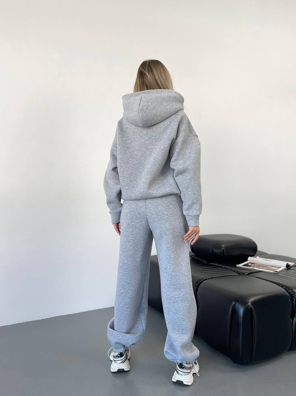 46e8ff10-4755-11f0-8622-dee18ff4e8c0_1