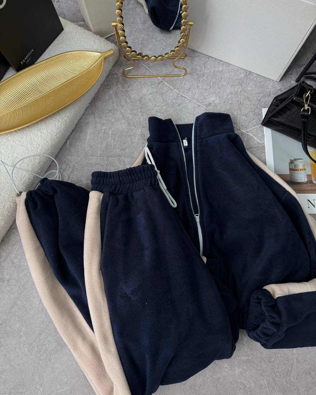 4959a59c-f46b-11f0-8624-dee18ff4e8c0_2