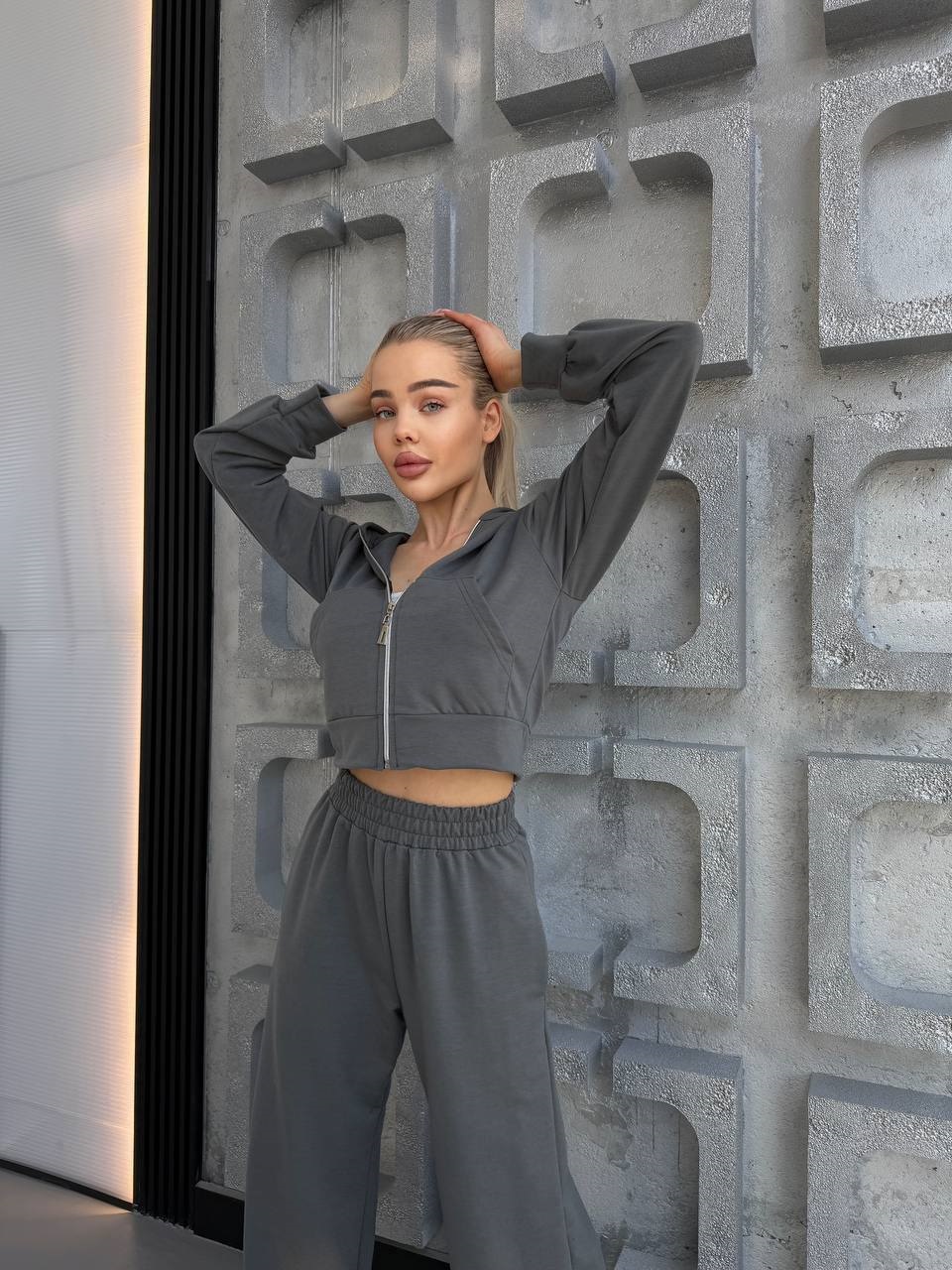 49be4eb1-6553-11f0-8624-dee18ff4e8c0_1