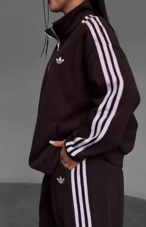 49ef77ad-cf30-11f0-8624-dee18ff4e8c0_1