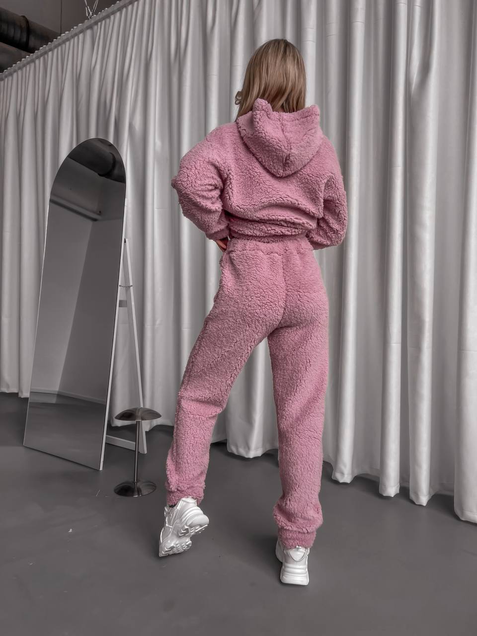 55945c5b-c482-11f0-8624-dee18ff4e8c0_1