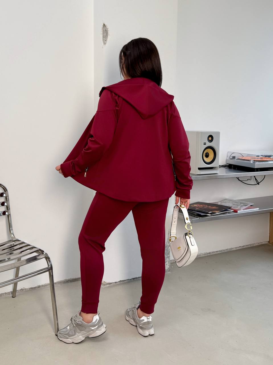 5e406128-e0cf-11ef-8621-dee18ff4e8c0_1